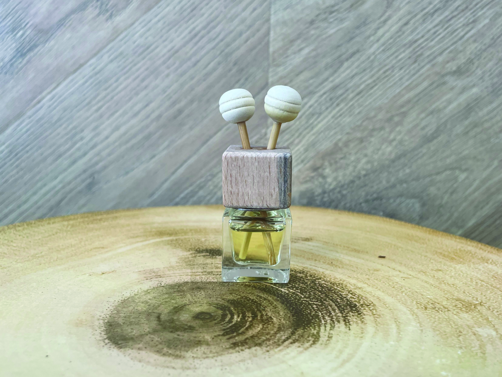 Luna - Calming Car Diffuser
